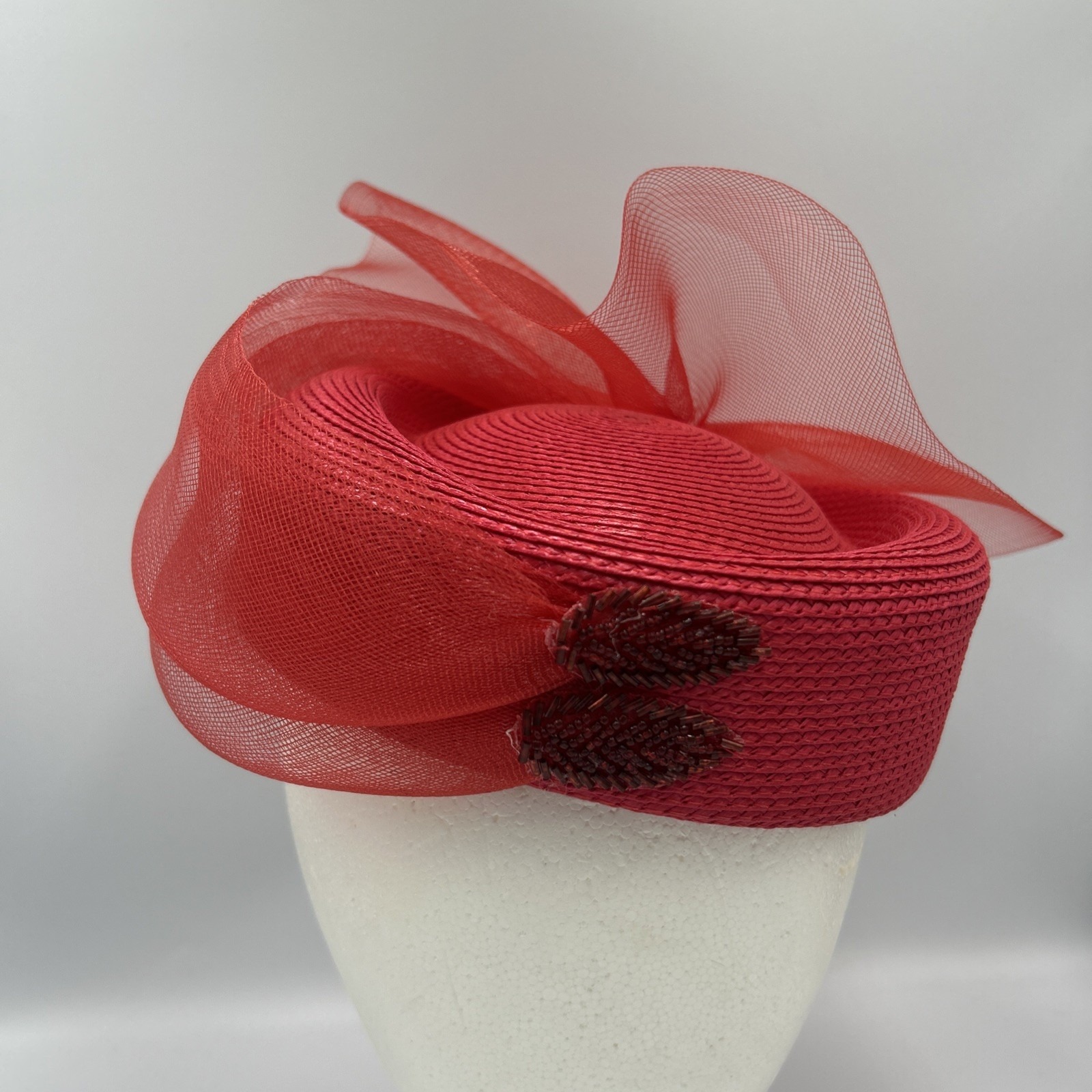 Vibrant Red Fascinator Hat Derby Tulle Bow Bead Church Formal Wedding Tea Party — image 3 of 8